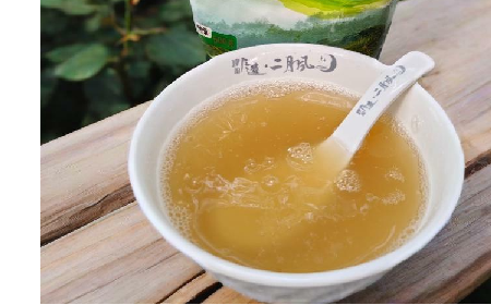 春日出游，保溫杯里面放什么最好，二月風(fēng)有機野生葛根粉陪你潤養(yǎng)全程